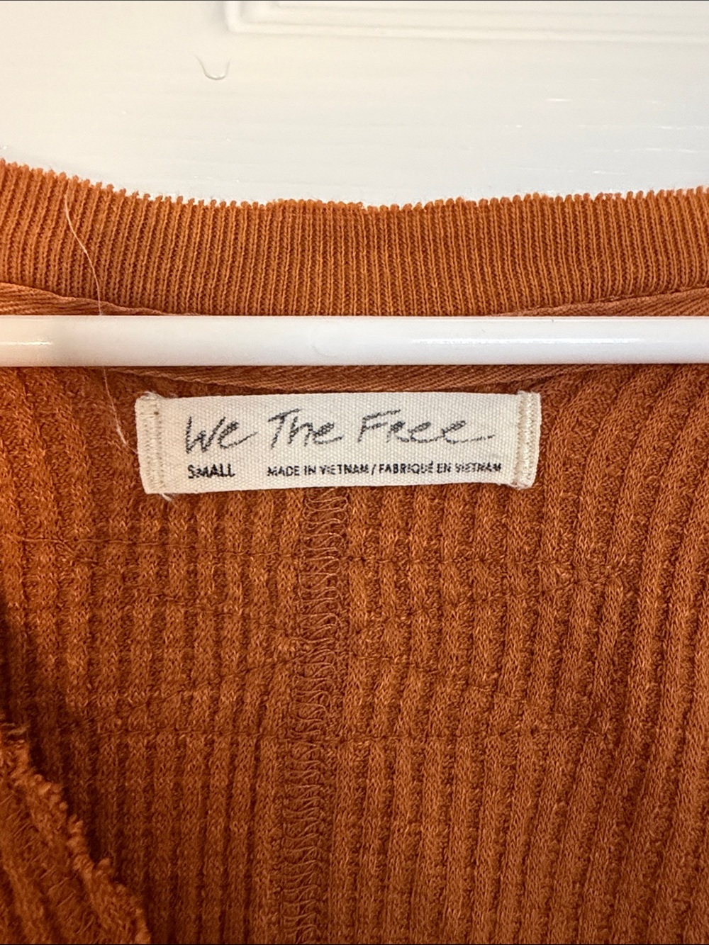 FP We The Free Laguna Thermal Oversized Waffle Knit V-Neck Top Rust S - Picture 2 of 3
